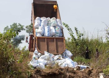 Coyah : 927 tonnes de produits impropres à la consommation enfouies