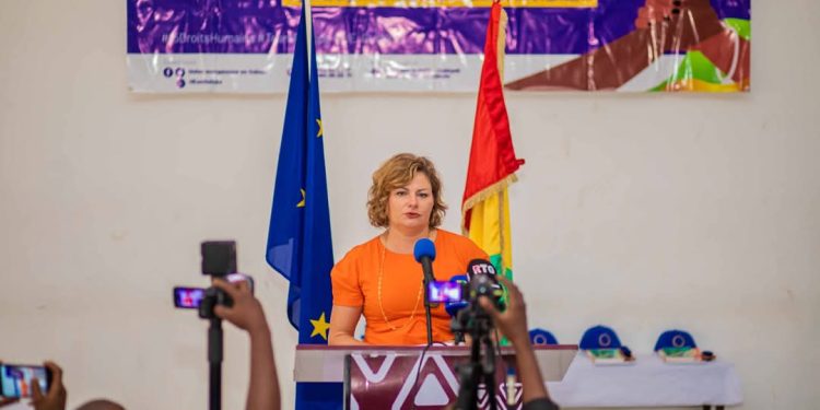 Guinée : L&rsquo;Union Européenne clôture la quinzaine des droits humains par un concours de plaidoirie sur le droit à la propriété