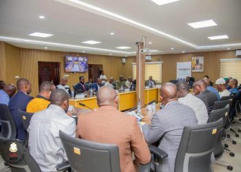 Ministère du Travail : Réunion hebdomadaire du Conseil de cabinet , annonces de retraite de 1 600 agents et engagement des lauréats des concours