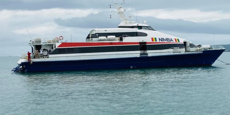 Lancement de la ligne maritime Conakry-Kamsar : Une nouvelle ére pour le transport et l&rsquo;économie Guinéenne