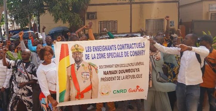 Les enseignants contractuels de Conakry réclament leur intégration à la fonction publique