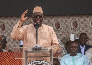 Sénégal : Macky Sall renonce à son mandat de député