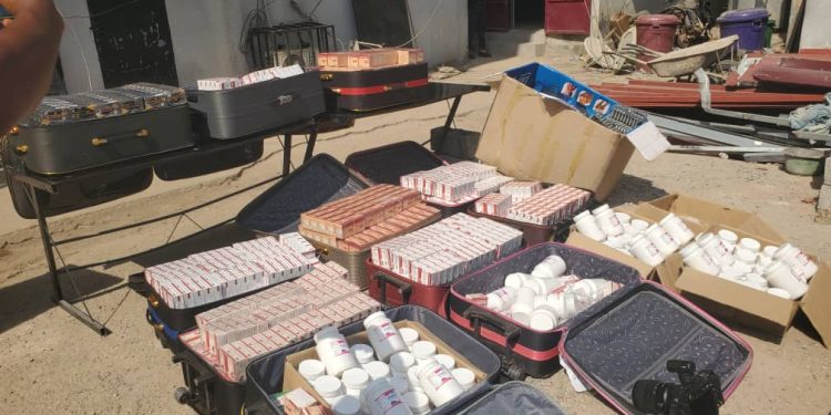 Tombolia : Saisie de 588 900 comprimés de Tramadol dans 11 valises