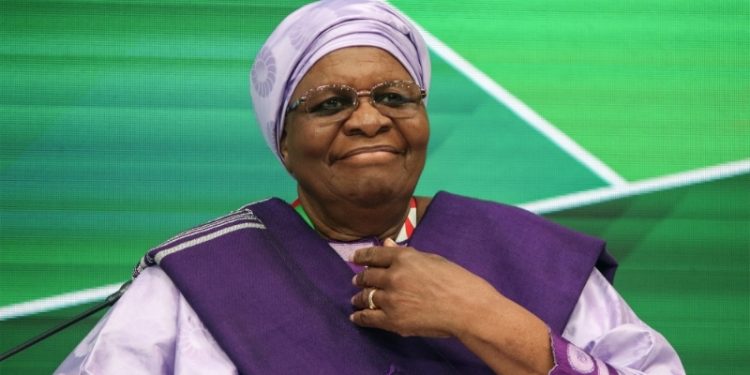 Élections: La Namibie élit sa première femme à la présidence