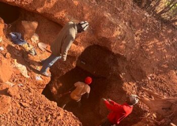 Siguiri : un éboulement meurtrier dans une mine emporte quatre vies, dont deux femmes enceintes