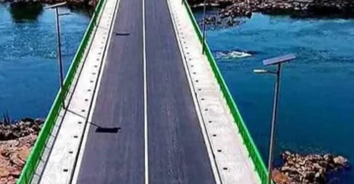« Plus de 1000 Km de routes bitumées » : Le Général Doumbouya fait le point sur les infrastructures routières 