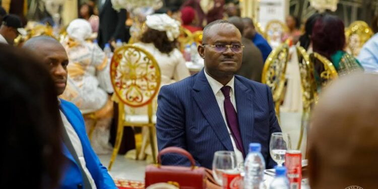 #NOUVEL_AN L’homme d’affaires Kerfalla Camara Kpc parmi les invités du Général Mamadi Doumbouya au banquet présidentiel