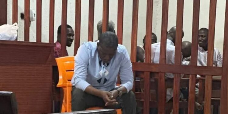 TPI KALOUM : Aliou Bah écope de deux ans de prison pour offense au Général Doumbouya 