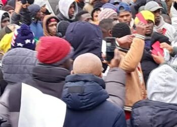 France : Les forces vives de la diaspora guinéenne ont de nouveau manifesté à Paris.