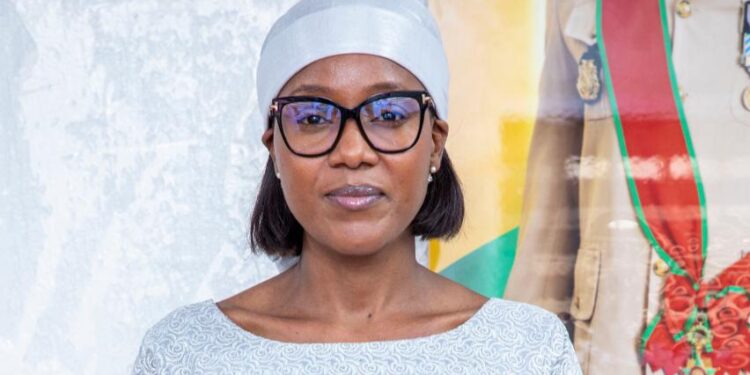 Guinée : Diallo Fatoumata Foula une femme de rigueur nommée directrice générale des Impôts par intérim