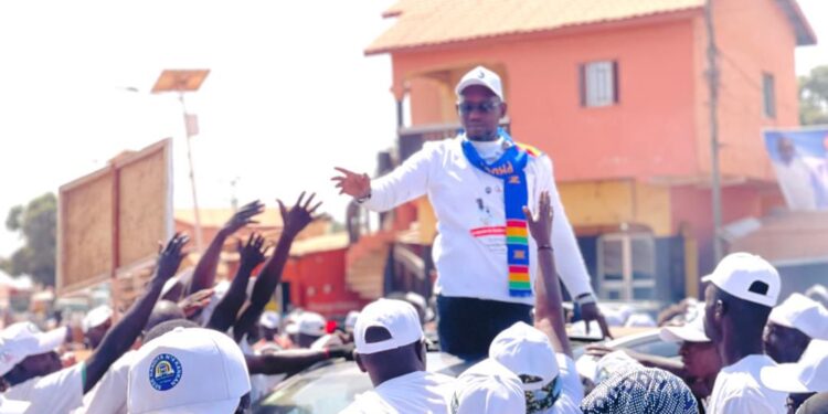 Marche de l’unité et de la paix : le président du RND accueilli triomphalement à Kankan