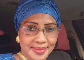 TPI Kaloum : Le procès de Ramatoulaye Kolon Diallo encore renvoyé pour vérification de son téléphone