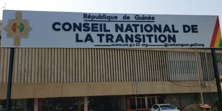 CNT : Maître Abdoulaye Sylla succède à Maître Mohamed Traoré en tant que conseiller
