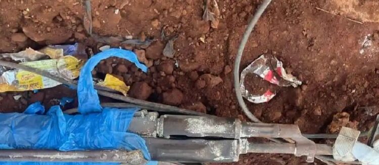 Guinée : Découverte d’une arme PMAK sous un conteneur lors d’une opération de démolition à Simbaya Gare/Bujumbura