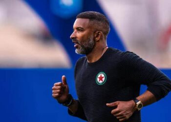Habib Beye arrive à Rennes : Nouveau tacticien pour redresser la barre en Ligue 1