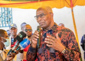 Le premier ministre annonce la mise en place d&rsquo;une centrale de production d&rsquo;oxygène à l&rsquo;hôpital régional de N’Zérékoré