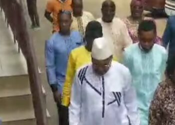 Dr Ousmane Kaba se présente enfin devant la CRIEF dans le cadre de l&rsquo;affaire Bankina Pêche