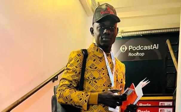 Après sa participation au Salon de la radio de Paris, le journaliste Thierno Amadou Camara invite les radios guinéennes à changer de paradigme…