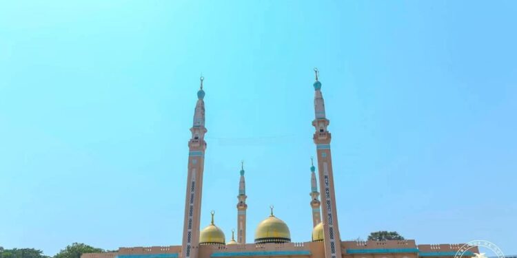 L’Aïd al-Fitr célébré dimanche en Guinée : la lune observée dans plusieurs régions