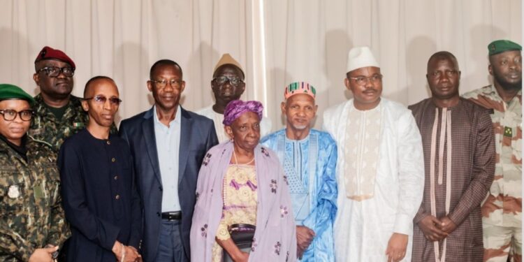 Lancement des travaux de relecture de l’avant-projet de la constitution par le CNT