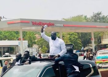 Retour triomphal à Conakry : Le général Mamadi Doumbouya boucle sa tournée diplomatique africaine