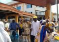 Conakry : Dr. Sékou Condé interpellé par des forces de l’ordre au siège du RPG Arc-en-ciel