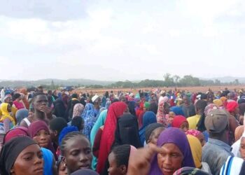 Tragédie à Labé : des enfants périssent dans un bassin sur le chantier de l’aéroport