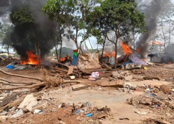 Conakry : Coup de force sécuritaire à Bujumbura, les baraques illégales réduites en cendres
