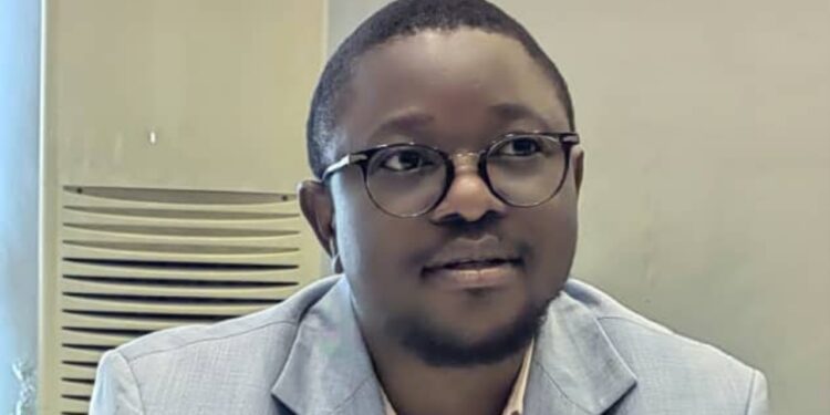 Quand l’ignorance se pare du titre de politologue (Par Joachim Baba Millimouno)