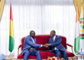 Abidjan : Ouattara salue les avancées économiques de la Guinée sous Doumbouya