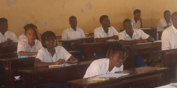 BAC 2025 à Kindia : Coup d’envoi pour plus de 15 000 candidats sous haute surveillance