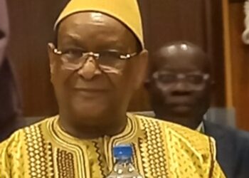 Abuja: le président Lansana Kouyaté participe à une réunion stratégique pour les 50 ans de la CEDEAO  