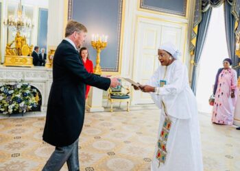 Arrestation de l’ex-ambassadrice guinéenne à Bruxelles : Conakry exige un règlement diplomatique