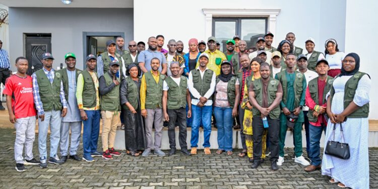 “Oui, oui et oui” : Ahmed Kanté dit oui au Mouvement Rouge-Jaune-Vert