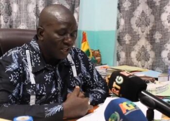 Nzérékoré : une enquête ouverte après l’enlèvement du père du journaliste en exil Babila Keïta