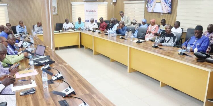 Guinée : L’intersyndicale de l’Éducation lance un mot d’ordre de grève générale dès le 1er décembre