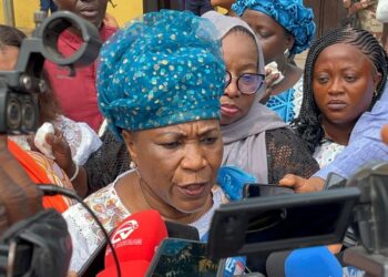 Présidentielle 2025: Makalé Camara dépose sa candidature à la Cour suprême