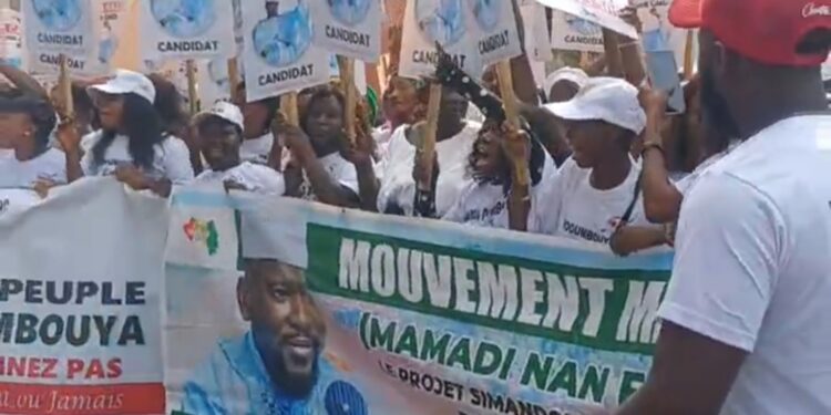 Cour suprême : le général Mamadi Doumbouya attendu pour le dépôt de sa candidature