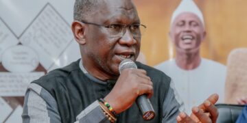 Ahmed Kanté participe à la dédicace de l’ouvrage « Wakara Gan – Les deux tablettes sacrées »