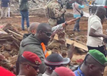 Conakry : le chef de l’État poursuit sa tournée dans les garnisons militaires